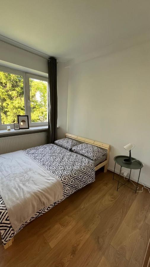 Comfy, Nice And Small Room In クラクフ エクステリア 写真